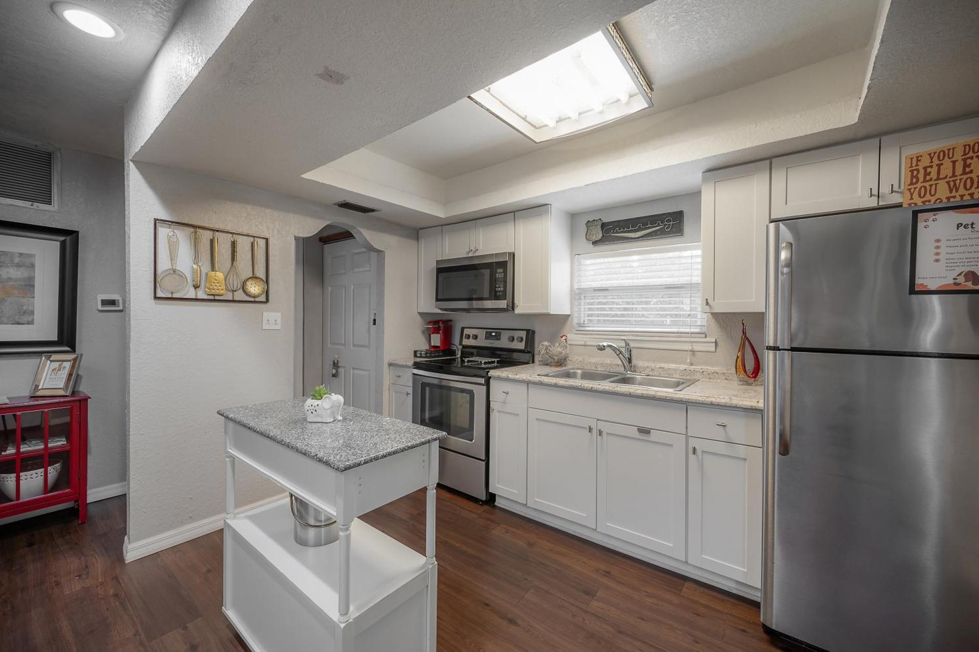 Hidden Couples Loft Retreat In Heights Foodie District Tampa Exterior foto